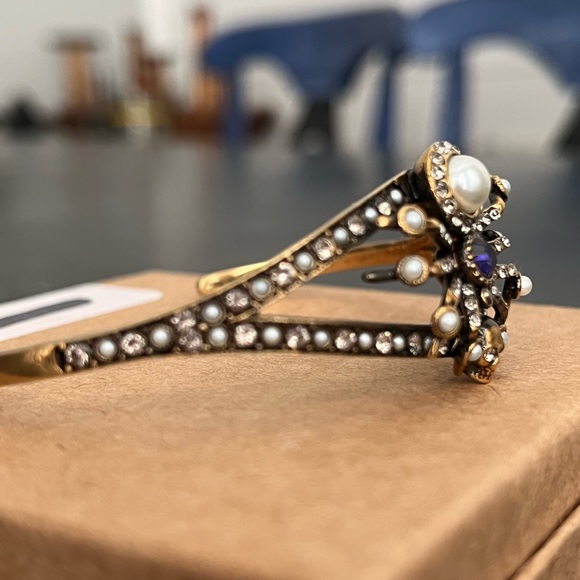 ⭐️SOLD⭐️Alexander McQueen Spider Cuff - Picture 13 of 17